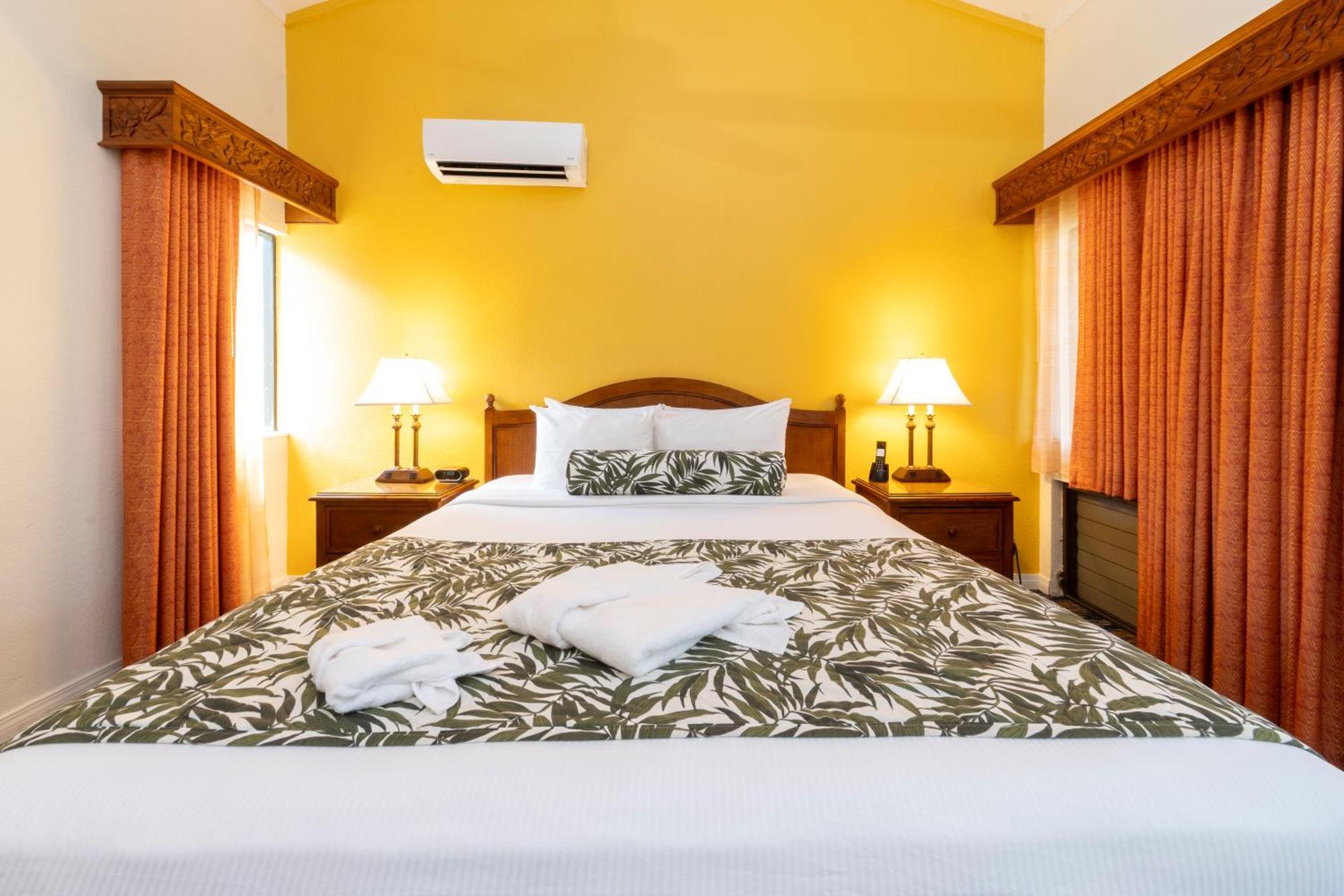 Makai Club Resort Princeville Exterior photo